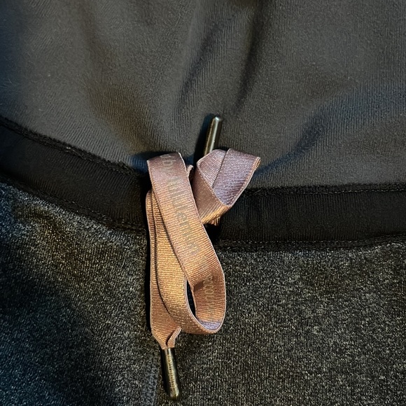 Lululemon stretchy athletic shorts - Picture 2 of 5